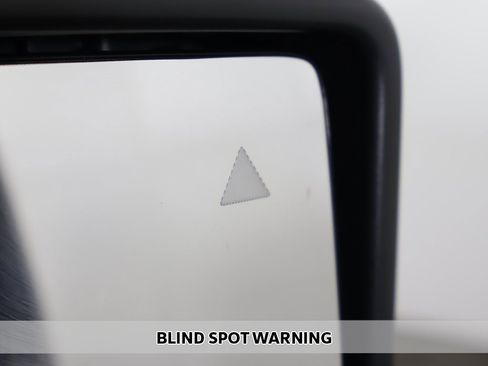 Used 2022 Jeep Wrangler Unlimited Sport image 4