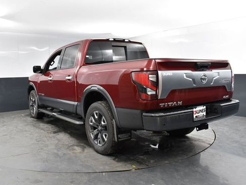 Used 2021 Nissan Titan Platinum Reserve w/ Moonroof Package image 7