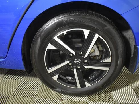 Certified 2025 Nissan Sentra SV FWD image 39