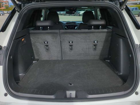 Used 2023 Chevrolet TrailBlazer RS w/ Sun and Liftgate Package image 25