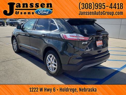 Used 2024 Ford Edge SEL image 15