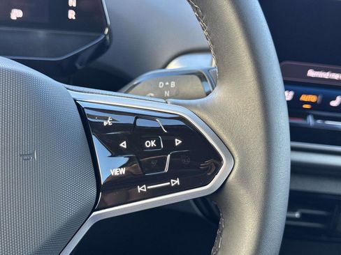 New 2026 Volkswagen ID.4 Pro image 18