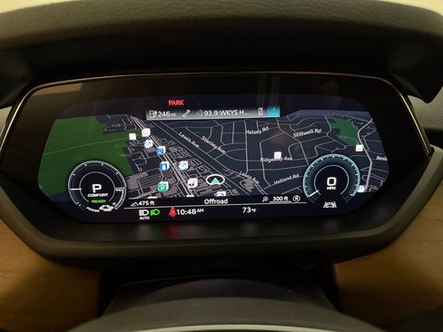 Used 2022 Audi e-tron GT Premium Plus image 21