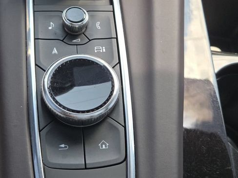 Used 2021 Cadillac Escalade Sport Platinum AWD/4WD image 32