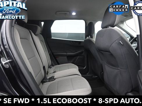 Used 2022 Ford Escape SE w/ SE Sport Appearance Package FWD image 11
