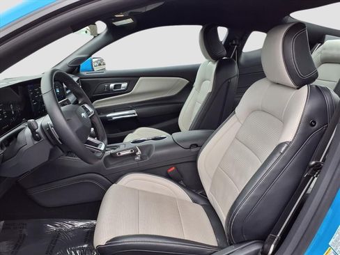 Used 2024 Ford Mustang GT Premium w/ GT Performance Package image 30