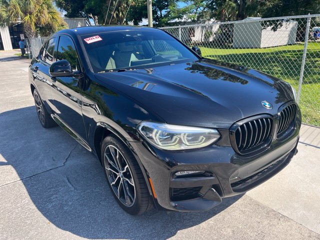 Used 2021 BMW X4 xDrive30i w/ Executive Package AWD/4WD image 3