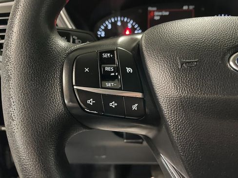 Used 2020 Ford Escape SE image 10