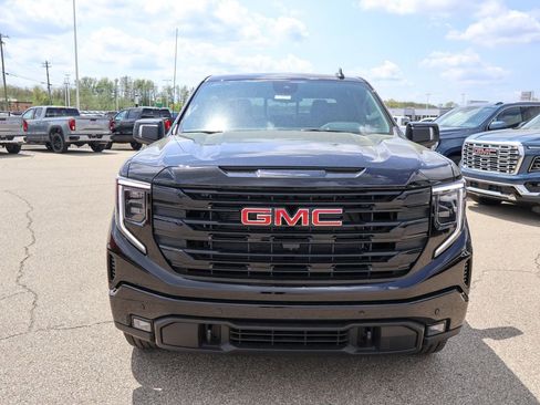 New 2026 GMC Sierra 1500 Elevation w/ Elevation Premium Package AWD/4WD image 27