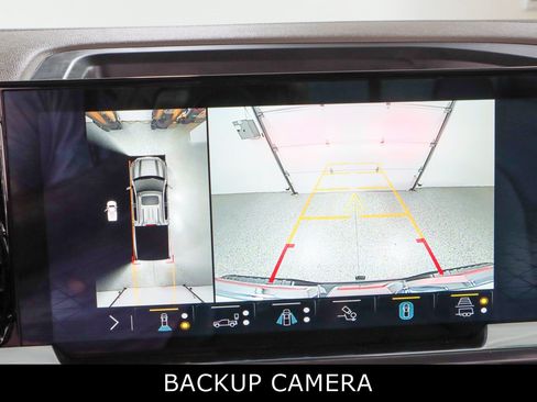Used 2023 GMC Sierra 1500 SLT w/ SLT Premium Plus Package AWD/4WD image 20