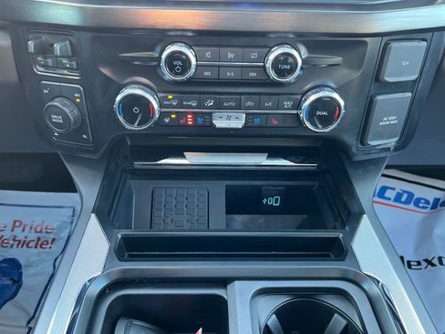 Used 2023 Ford F250 Lariat w/ Sport Appearance Package image 21