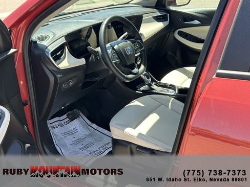 Used 2024 Buick Encore GX Sport Touring AWD/4WD image 10