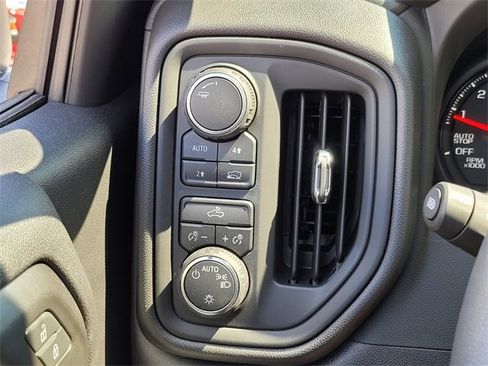 New 2025 Chevrolet Silverado 1500 W/T w/ Trailering Package image 25