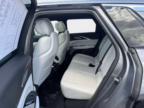 Certified 2023 Cadillac Lyriq 2WD image 28