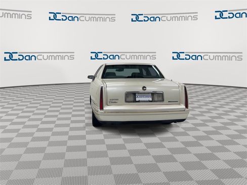 Used 1999 Cadillac De Ville D'Elegance image 7