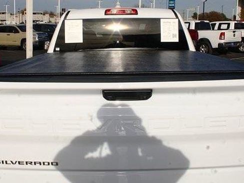 Used 2025 Chevrolet Silverado 1500 W/T w/ WT Value Package image 8