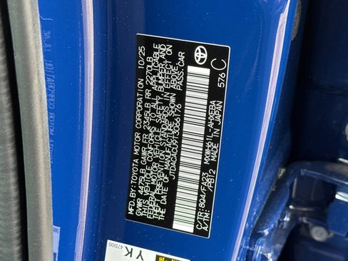 New 2026 Toyota Prius Plug-In Hybrid FWD image 34