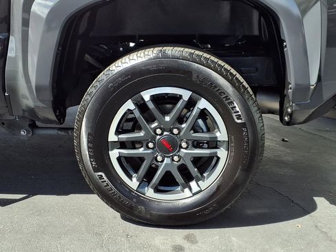 Used 2024 Toyota Tacoma TRD Sport RWD image 4