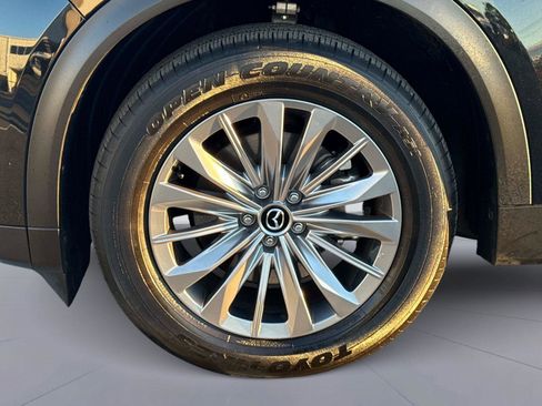 Certified 2025 MAZDA CX-90 3.3 Turbo w/ Select Package image 10