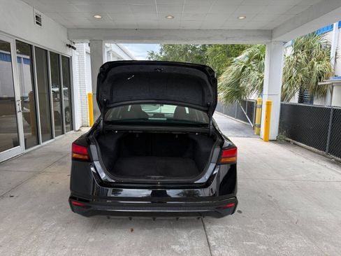 Used 2025 Nissan Altima 2.5 SV FWD image 31