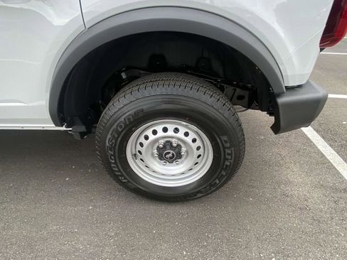 New 2025 Ford Bronco 4-Door image 23