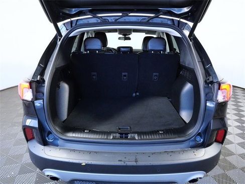 Certified 2022 Ford Escape SEL w/ Technology Package image 9