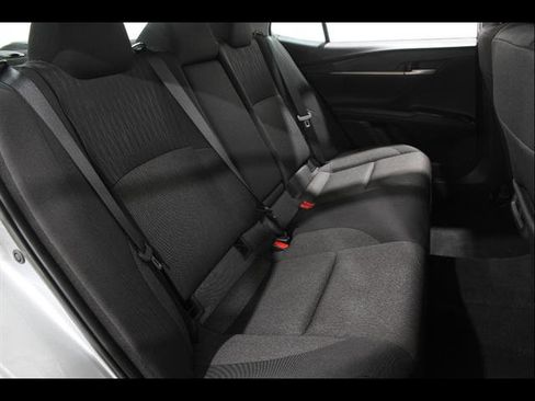 Used 2025 Toyota Camry LE FWD image 18
