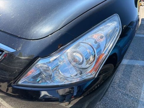 Used 2013 INFINITI G37 x w/ Premium Pkg AWD/4WD image 8