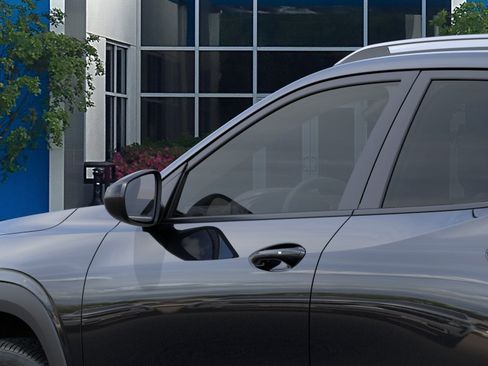 New 2026 Chevrolet Trax ACTIV w/ Sunroof Package FWD image 14