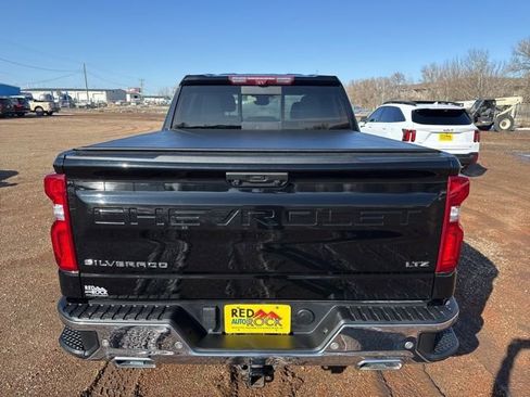 Used 2022 Chevrolet Silverado 1500 LTZ w/ LTZ Premium Package image 6
