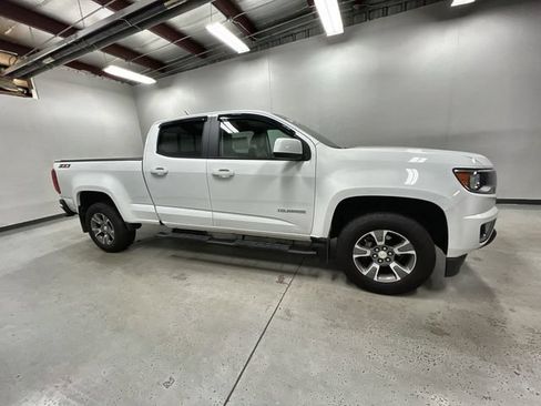 Used 2016 Chevrolet Colorado Z71 AWD/4WD image 9