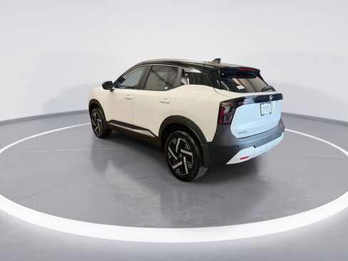 New 2026 Nissan Kicks SV FWD image 6