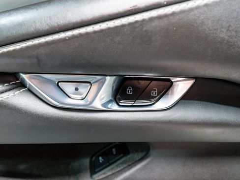 Used 2024 Chevrolet Corvette Stingray Premium Cpe w/ 3LT image 15