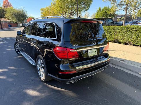 Used 2014 Mercedes-Benz GL 450 4MATIC w/ Lighting Package image 3