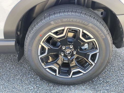 New 2026 Ford Bronco Sport Outer Banks image 9