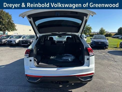 New 2025 Volkswagen Atlas Cross Sport SE image 35
