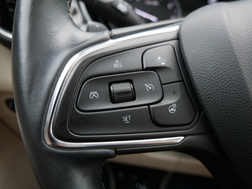 Used 2023 Buick Envision Avenir AWD/4WD image 27