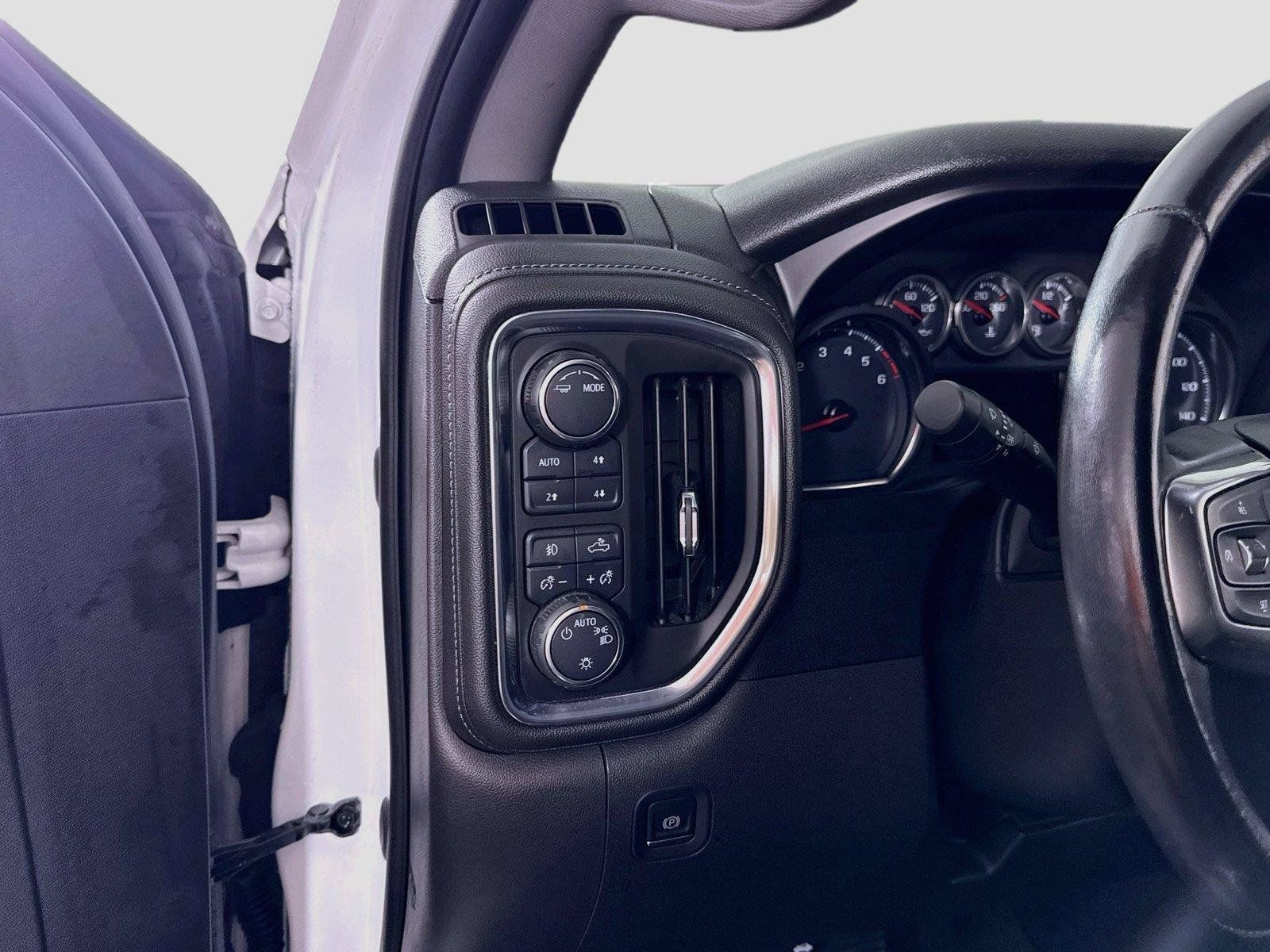 Used 2020 Chevrolet Silverado 1500 RST w/ All-Star Edition AWD/4WD image 13