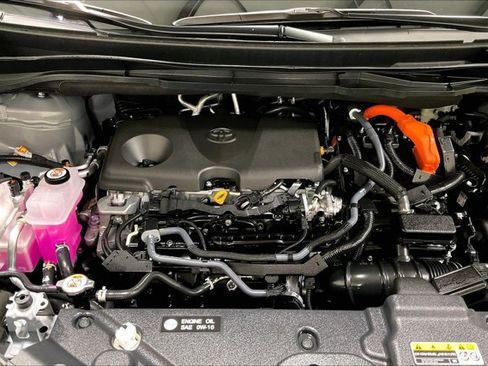 Used 2026 Toyota Sienna XSE AWD/4WD image 10
