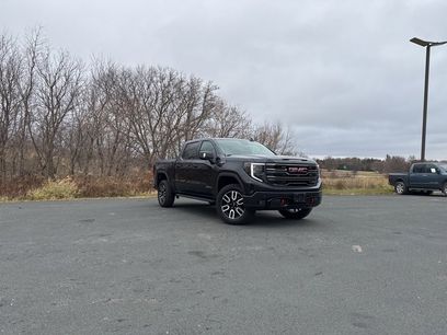 Used 2025 GMC Sierra 1500 AT4 w/ AT4 Premium Package