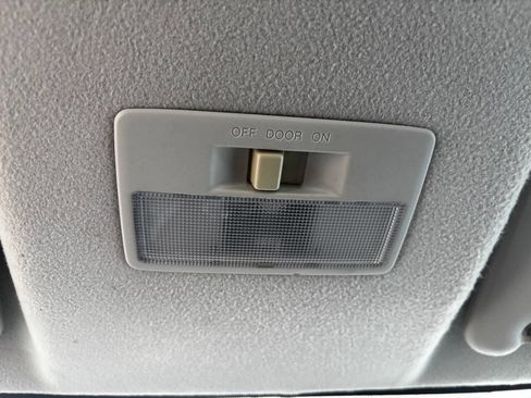 Used 2013 MAZDA MAZDA2 Touring image 30