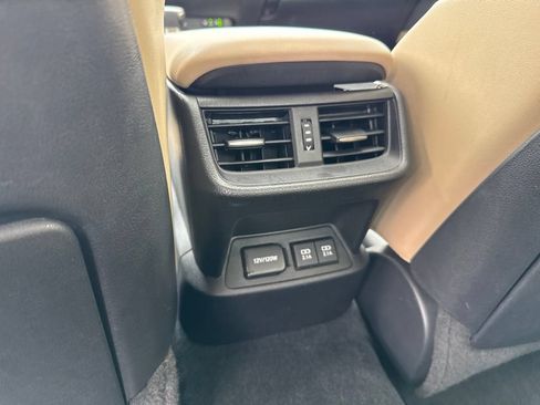 Used 2019 Lexus ES 350 w/ Premium Package FWD image 15
