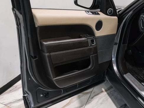 Used 2019 Land Rover Range Rover Sport HSE AWD/4WD image 38