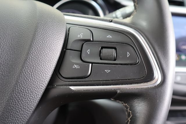 Used 2021 Buick Encore GX Select w/ Sport Touring Package FWD image 24