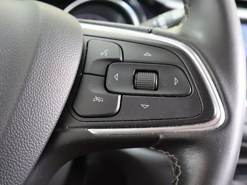 Used 2021 Buick Encore GX Select w/ Sport Touring Package FWD image 24