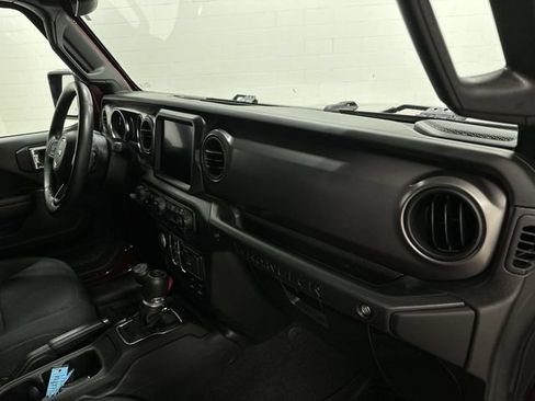 Used 2021 Jeep Wrangler Unlimited Sport AWD/4WD image 16