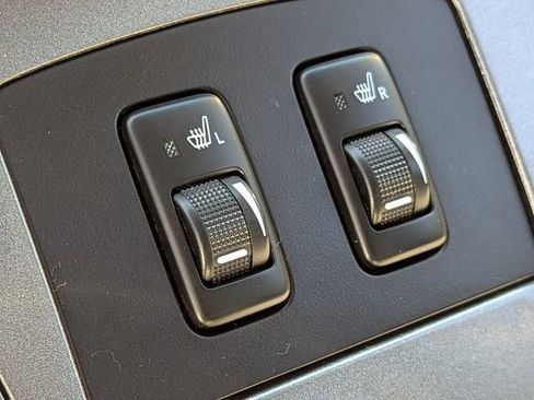 Used 2005 Toyota Sienna FWD image 20