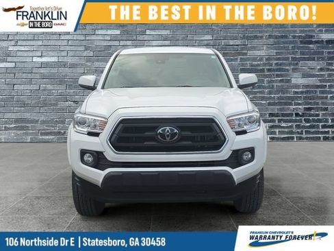 Used 2023 Toyota Tacoma SR5 RWD image 9