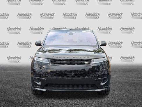 Used 2023 Land Rover Range Rover Sport SE Dynamic image 3