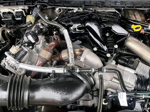 Used 2017 Ford F250 Lariat w/ Lariat Value Package image 32